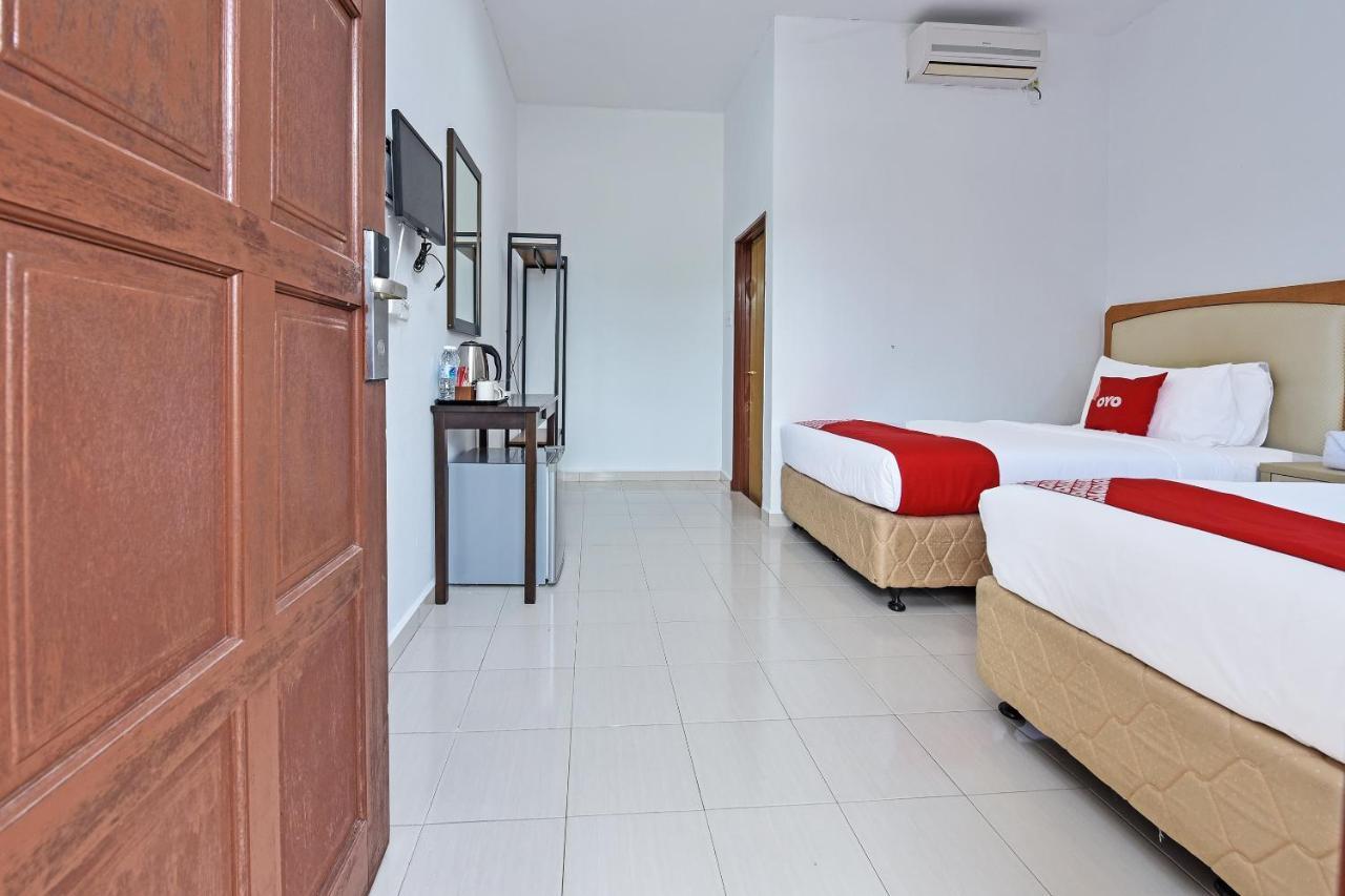Collection O 90622 Sehijau Cenang Hotell Pantai Cenang  Exteriör bild